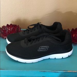Sketchers Wide Fit Memory Foam Men’s Sneakers